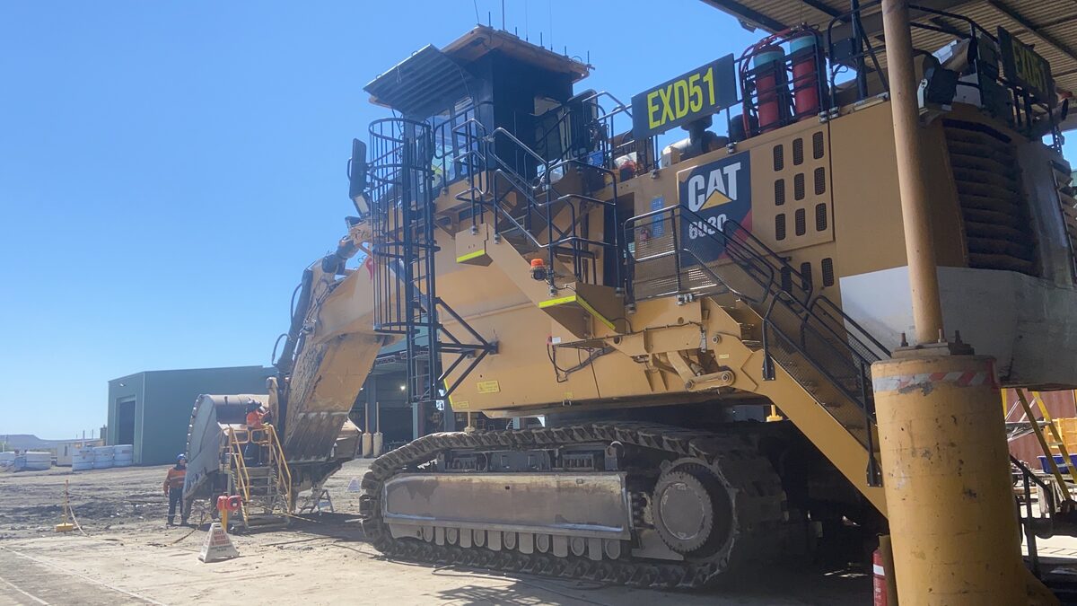 Large CAT 6060 mining excavator during a service